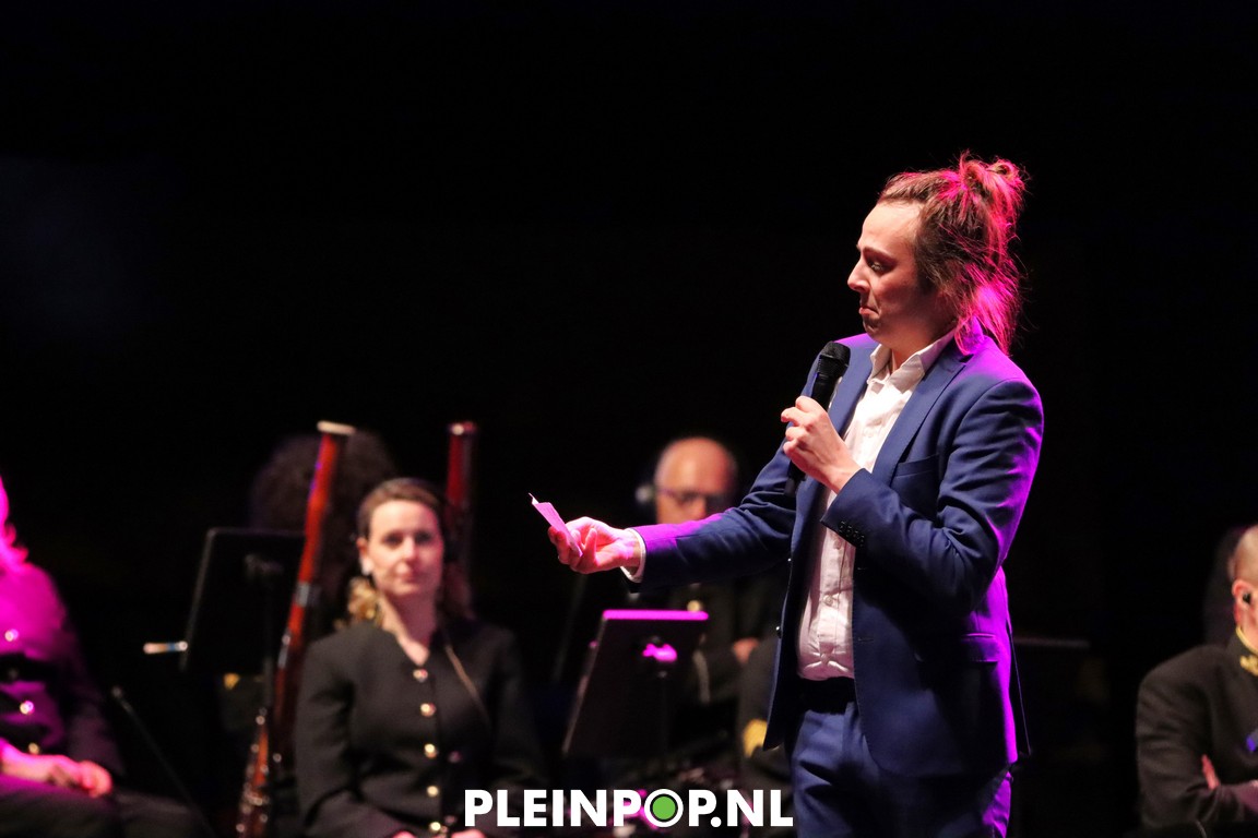 Donderdagavond 13 04 2023              (70)